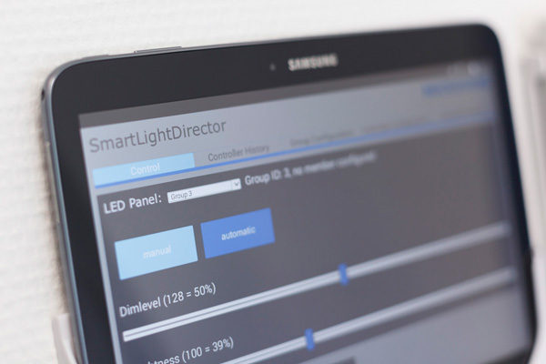 Die Smart-Director-App regelt die Beleuchtung nach den individuellen Bedürfnissen